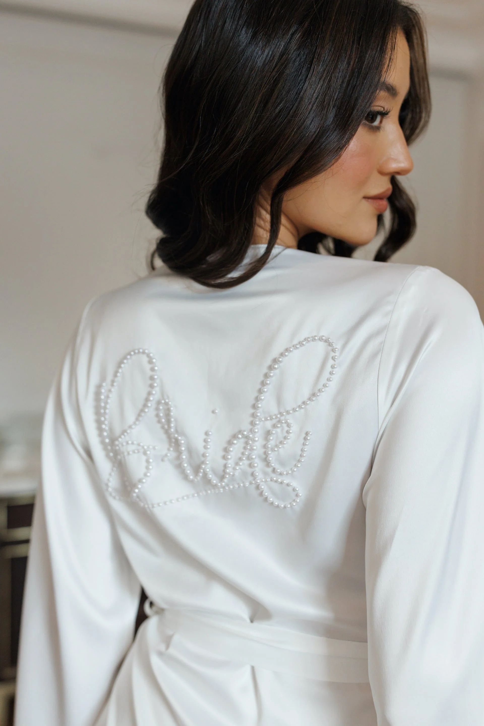 Aimee Pearl Beaded Bride Robe - Image 3