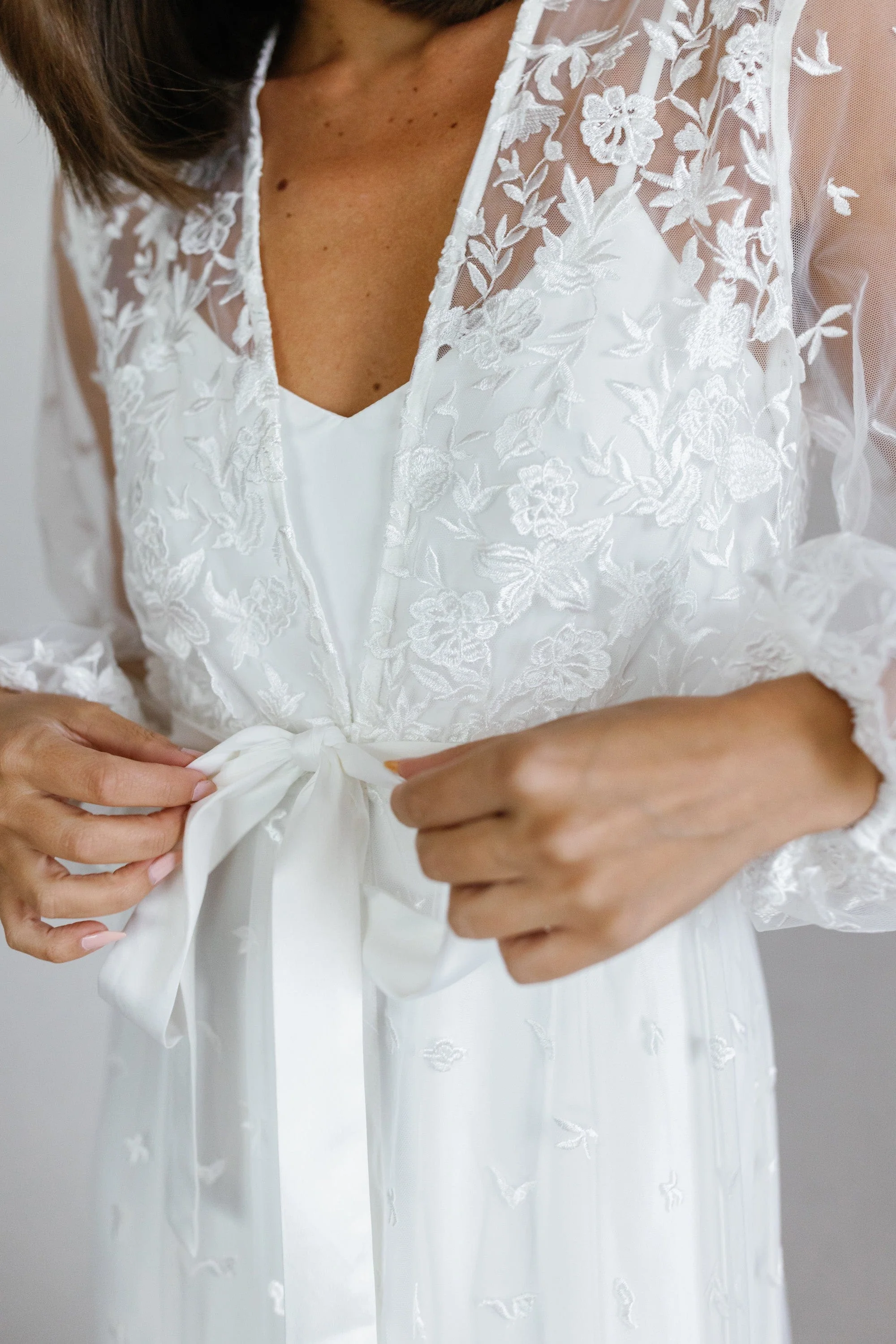 Adele Lace Maxi Bridal Robe - Includes Slip - Image 10