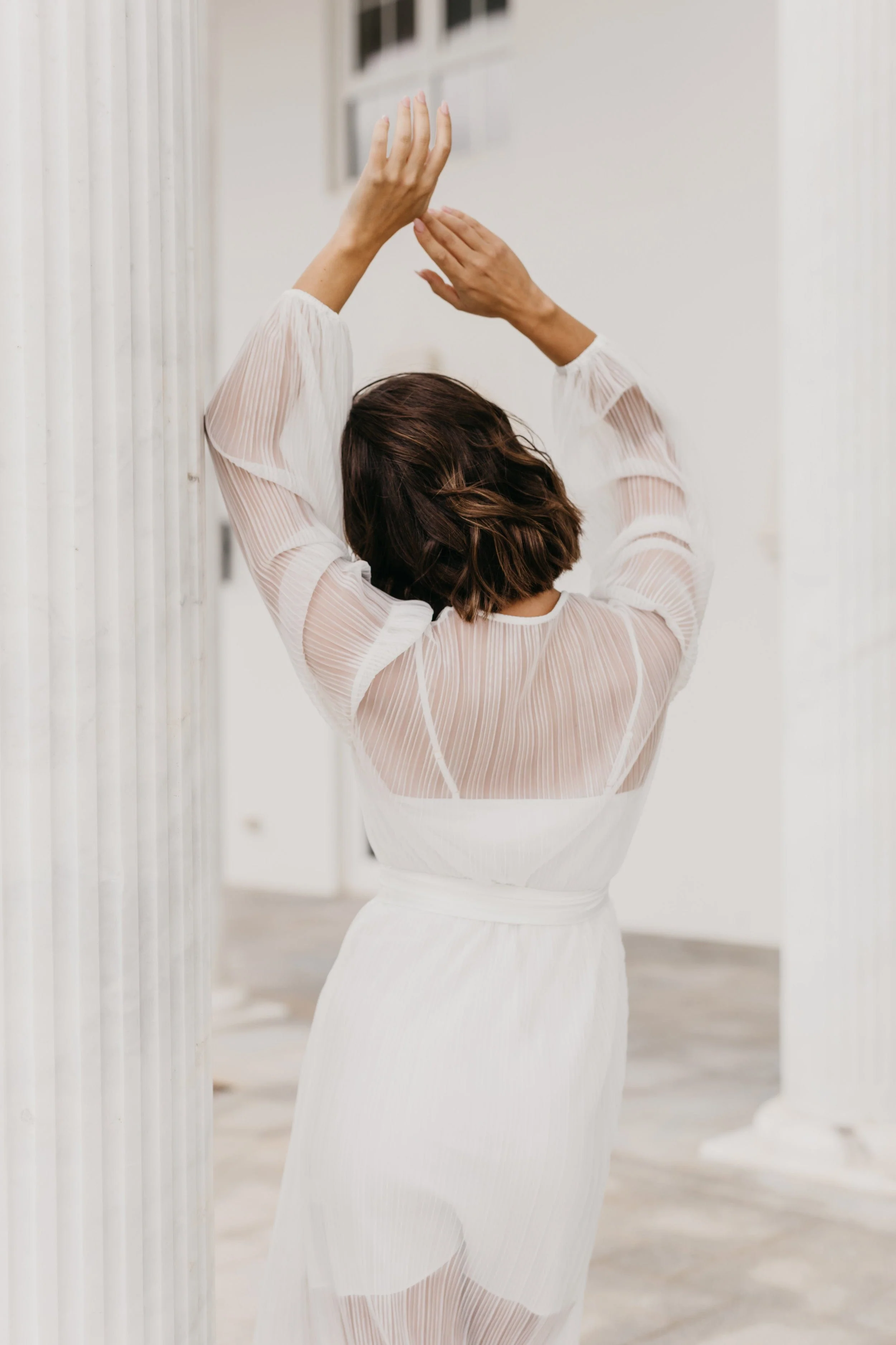 Georgia Pleated Maxi Bridal Robe - Includes Slip - Image 7