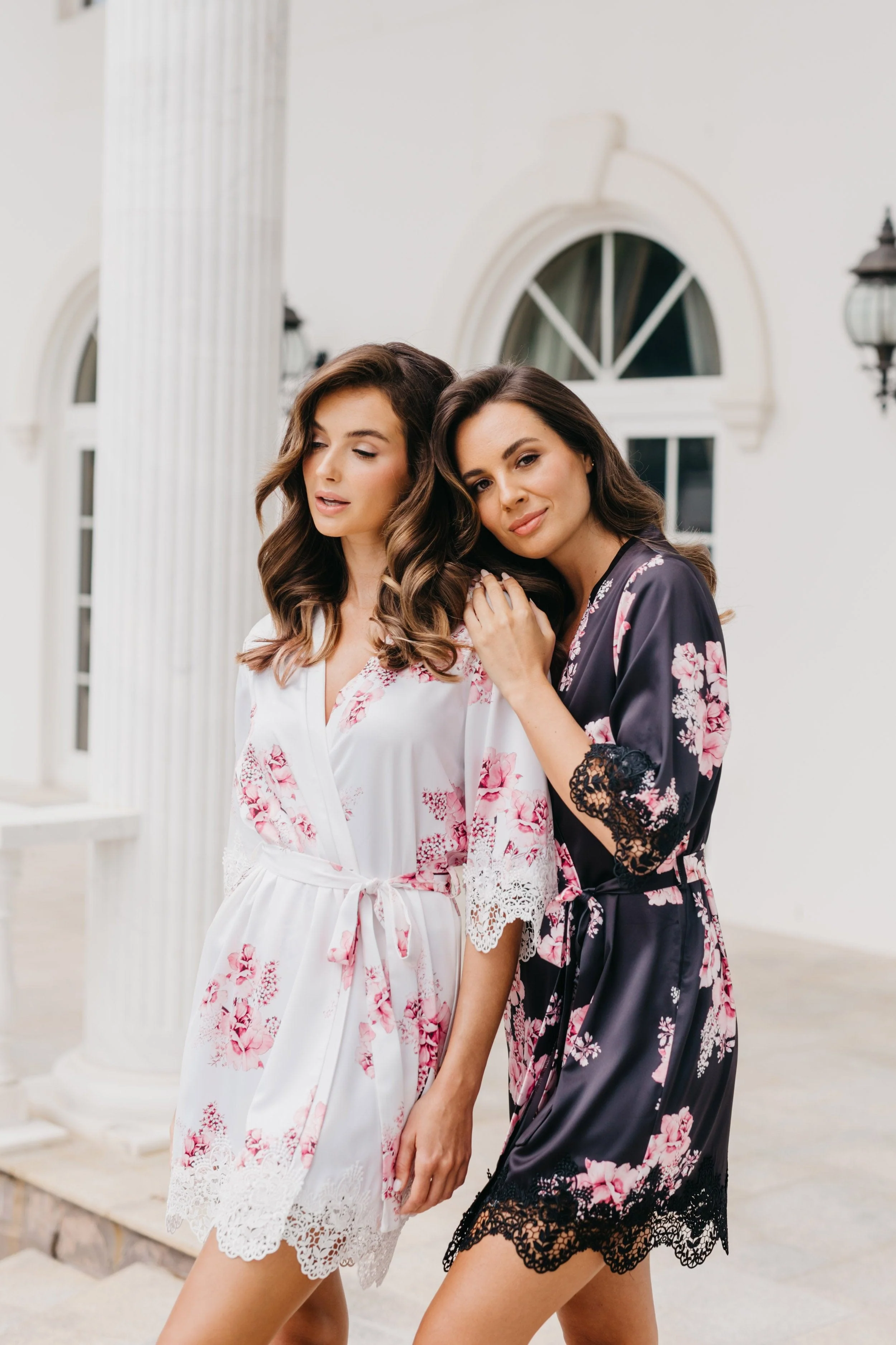 Ivana Bouquet De Fleur Printed Robe - Image 19