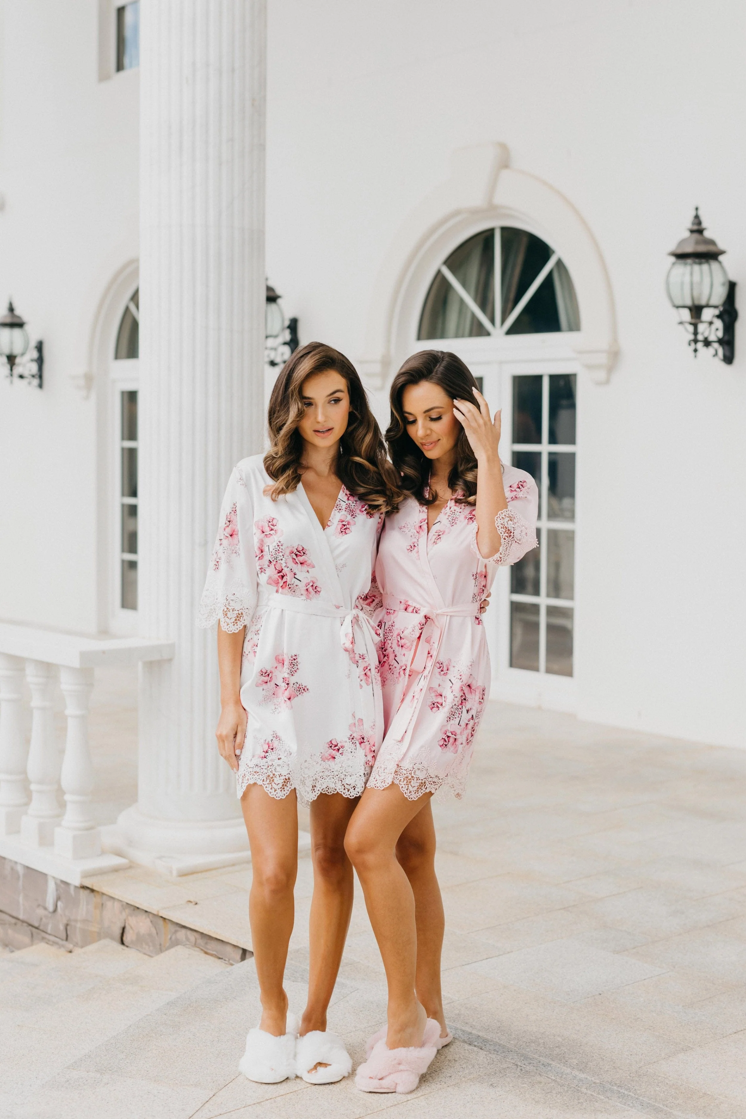 Ivana Bouquet De Fleur Printed Robe - Image 7