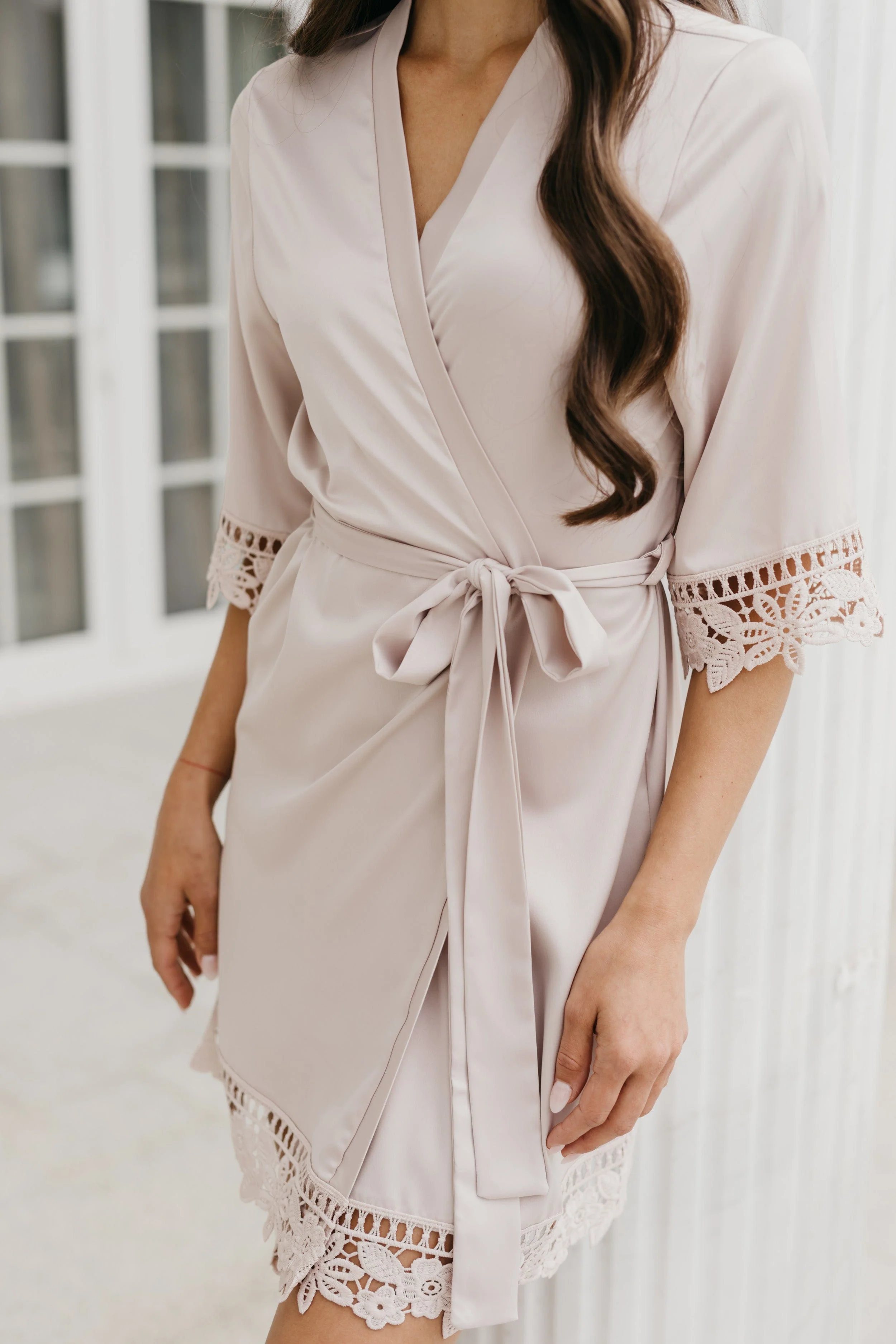 Lauren Lace Satin Robe - Image 17