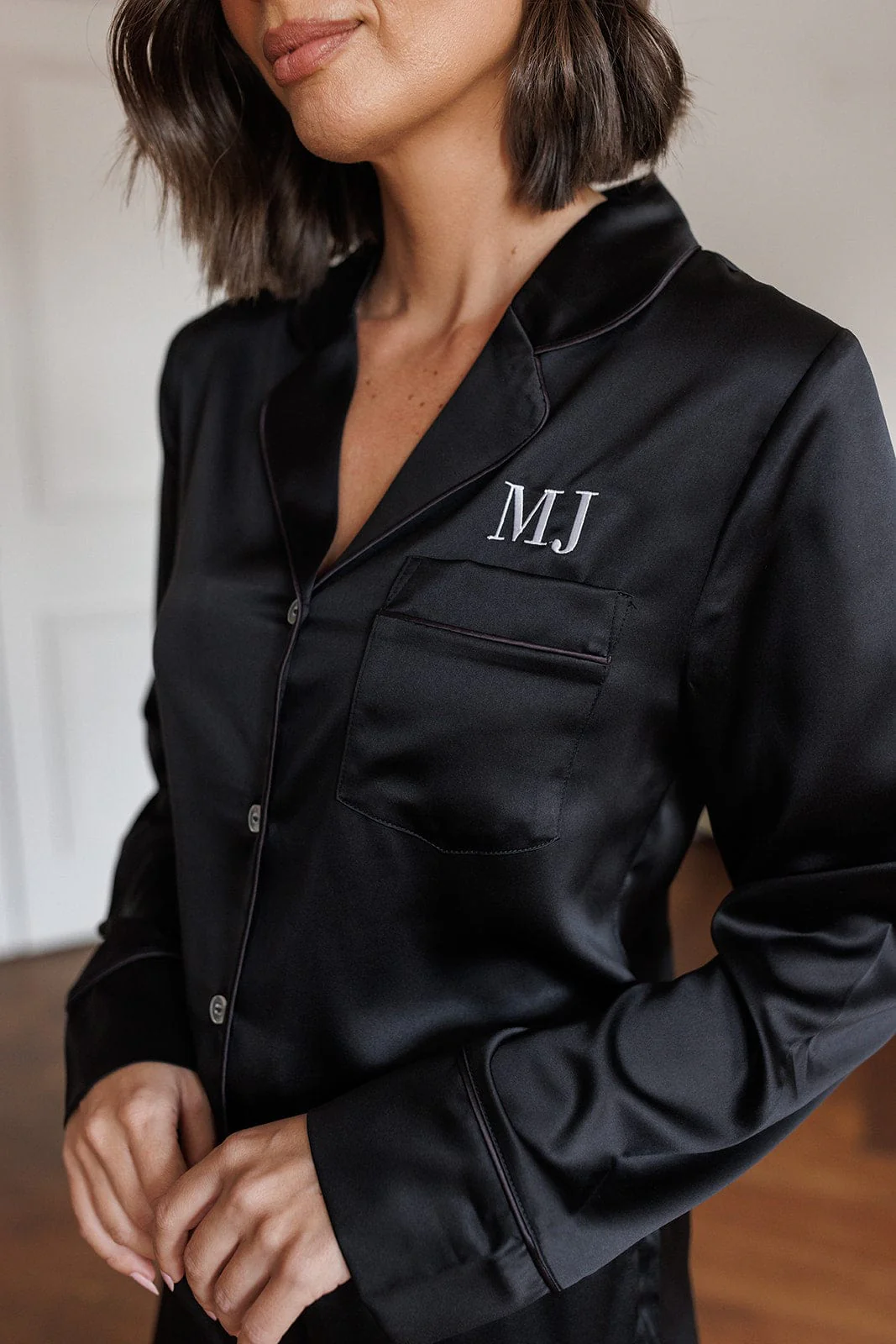 Sienna Premium Satin Bridesmaid Sleep Set Black - Image 7
