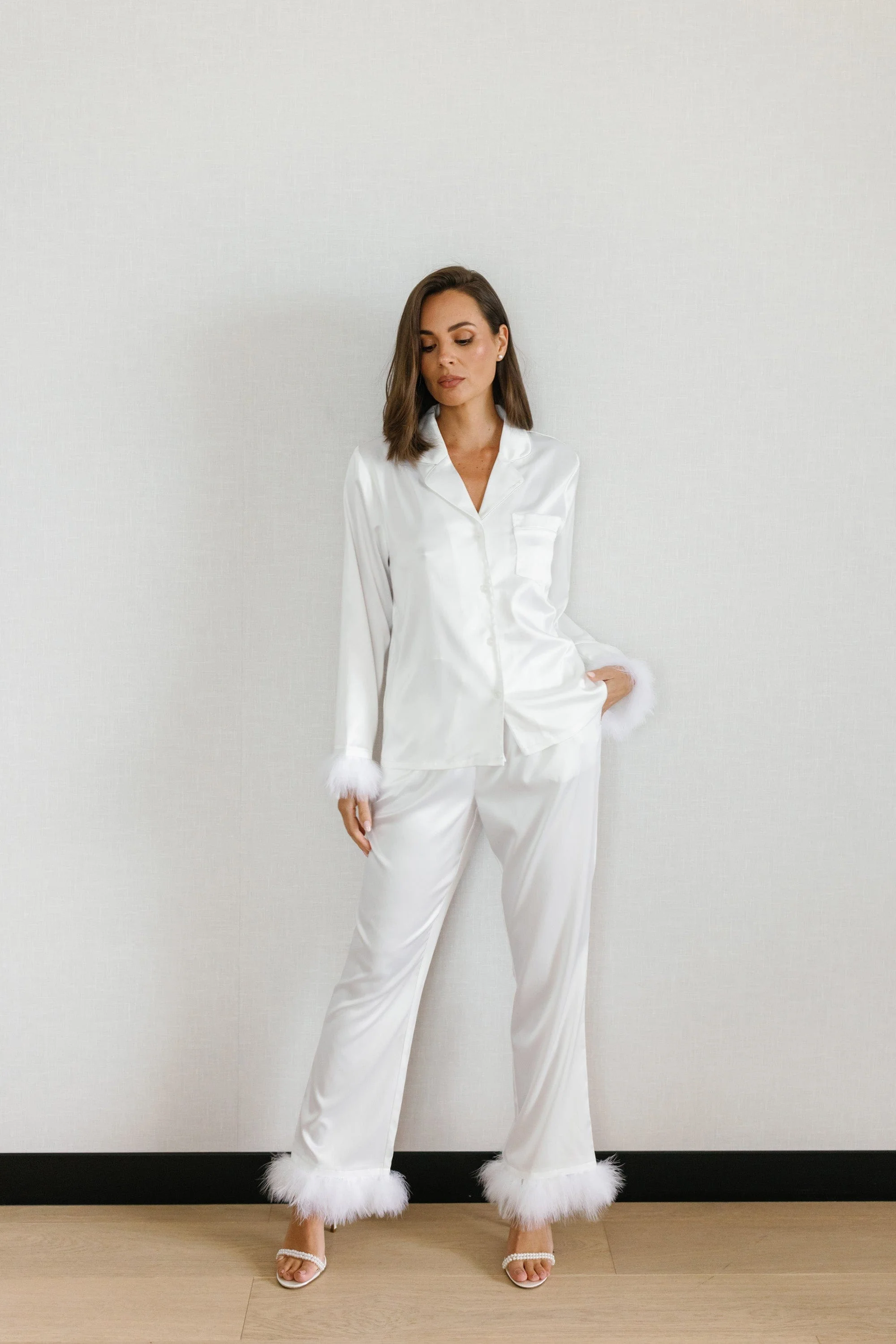 Taylor Satin Feather Bridal Pyjama Set - Image 8