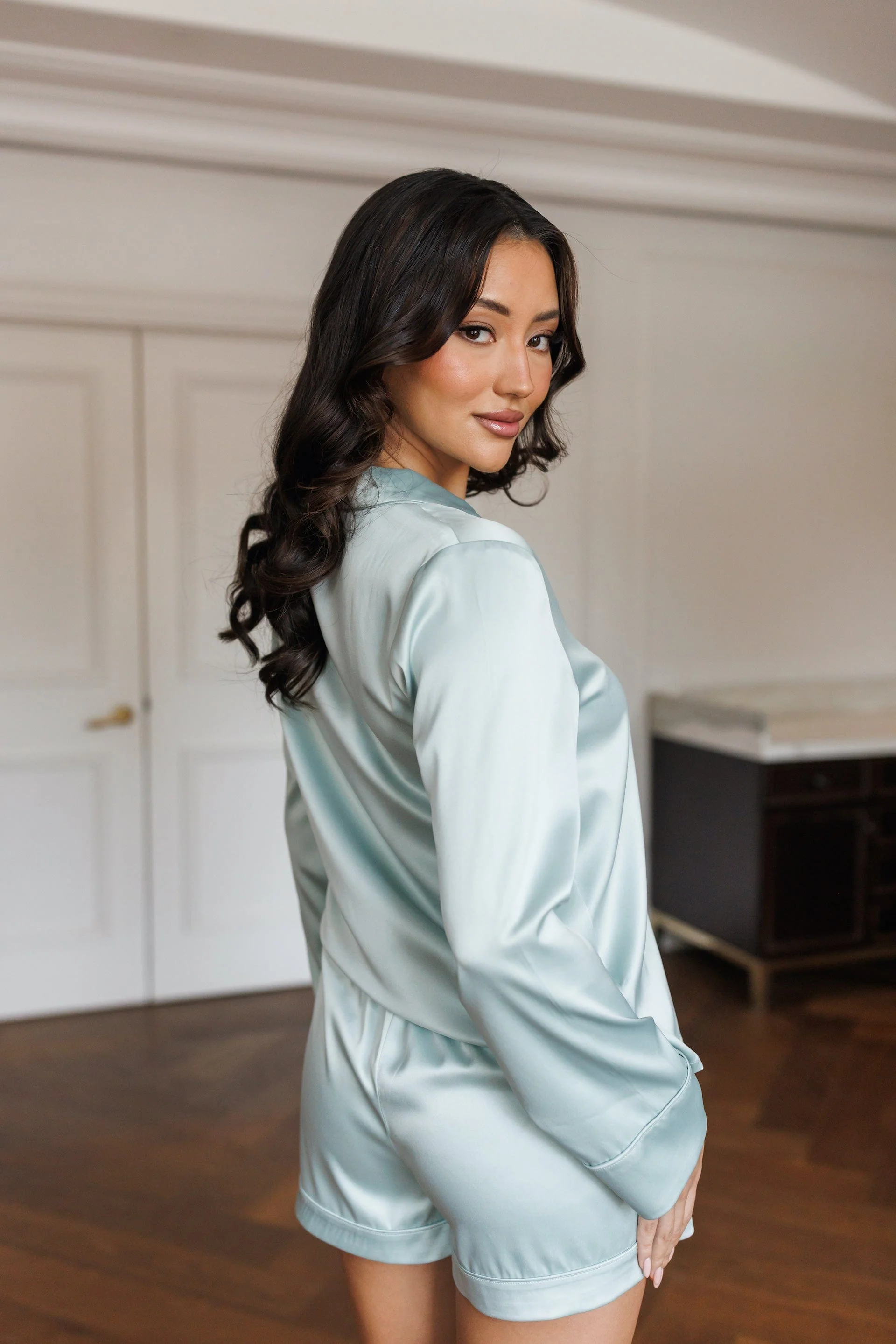 Zoe Premium Satin Bridesmaid Sleep Set Sage Green - Image 5